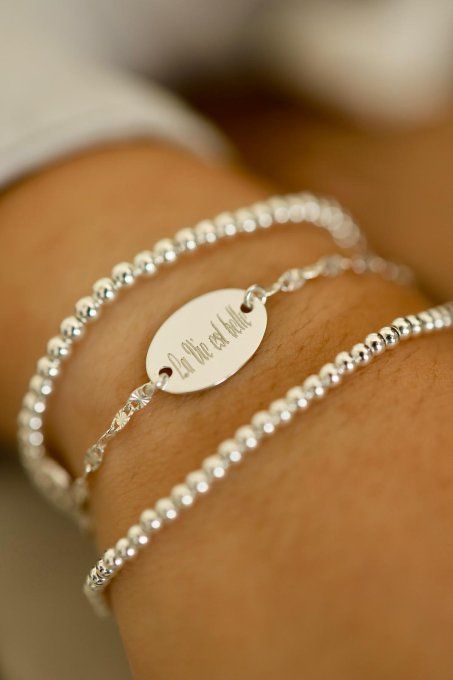 Médaille ovale 15 X 10 mm 2 trous 